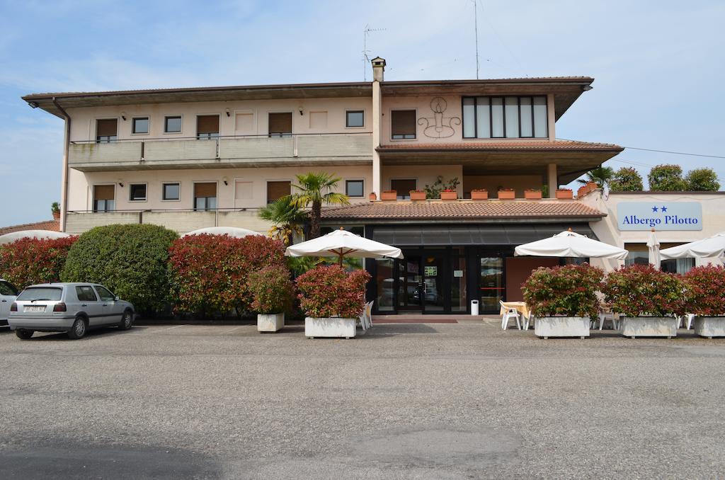 Hotel Pilotto Peschiera del Garda Exterior foto